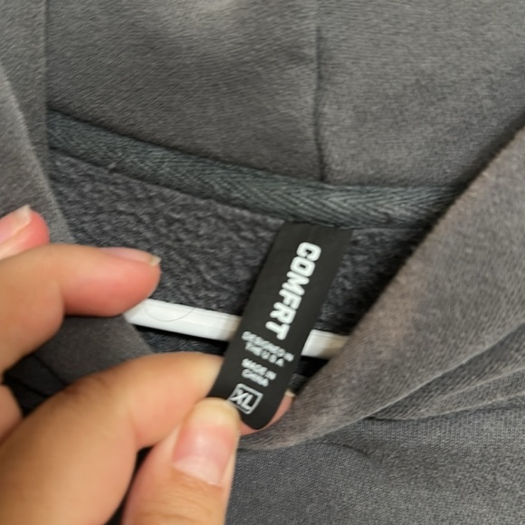 Comfort hoodie - Picture 2 of 2